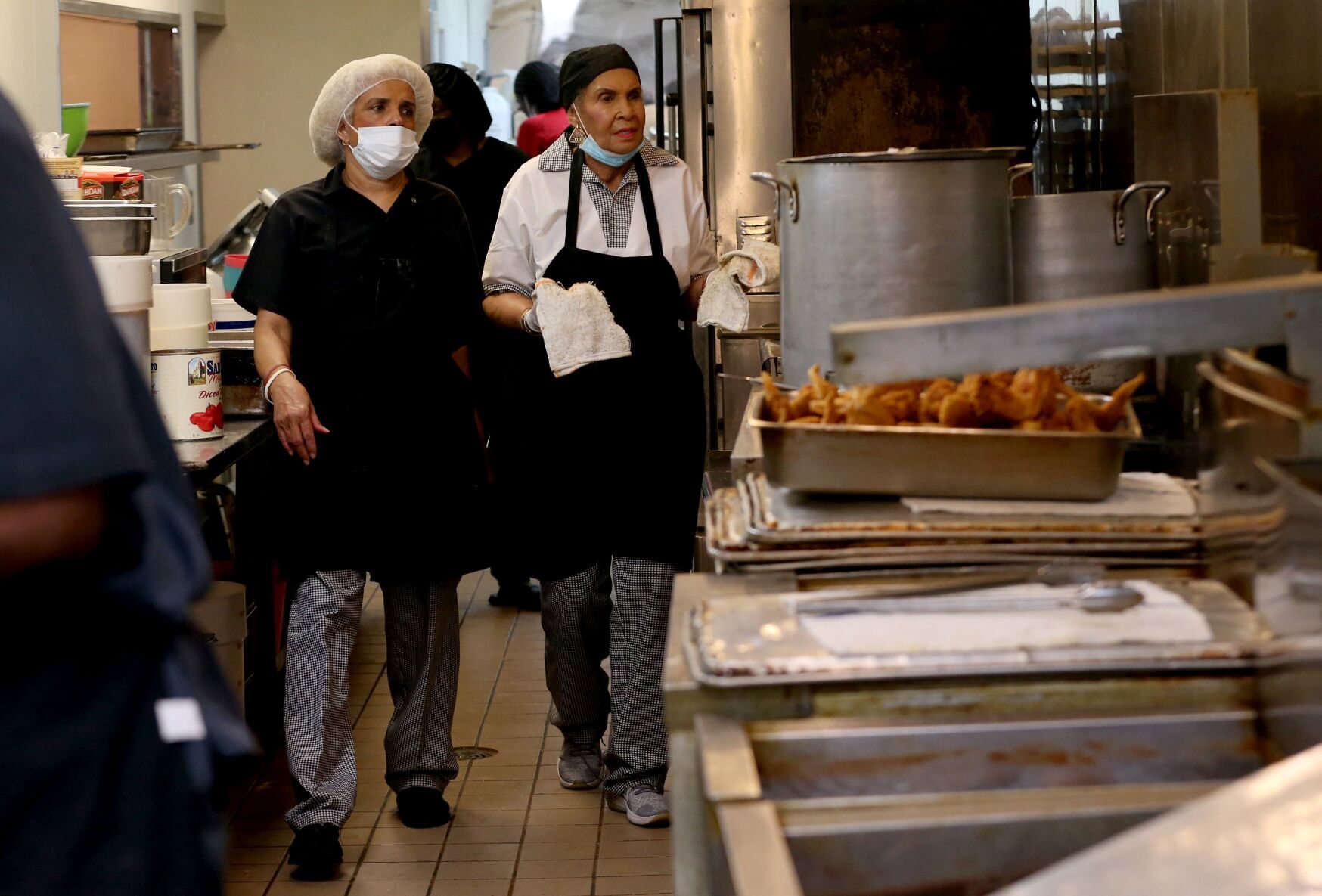 Final day of the last St. Louis-area location of Sweetie Pie's